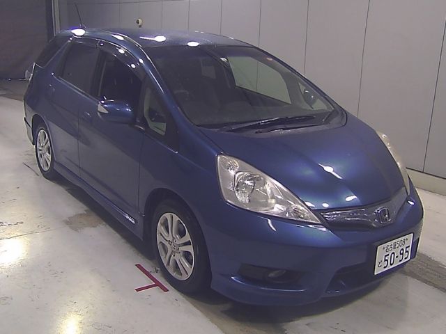 55253 Honda Fit shuttle GP2 2012 г. (Honda Nagoya)